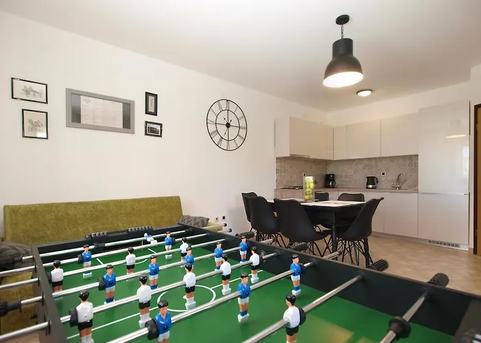 Stinjan 1868 Πούλα